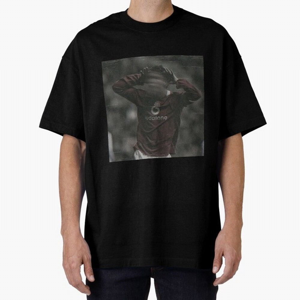 Cristiano Ronaldo! Oversized T-Shirt Live for the Drama of Match Day Hype around FIFA World Cup 2026, Neymar, Haaland and Cristiano Ronaldo, Spain and Netherlands, Classic Soccer Heritage, Championship Pressure, Fan Loyalty and International Pride;