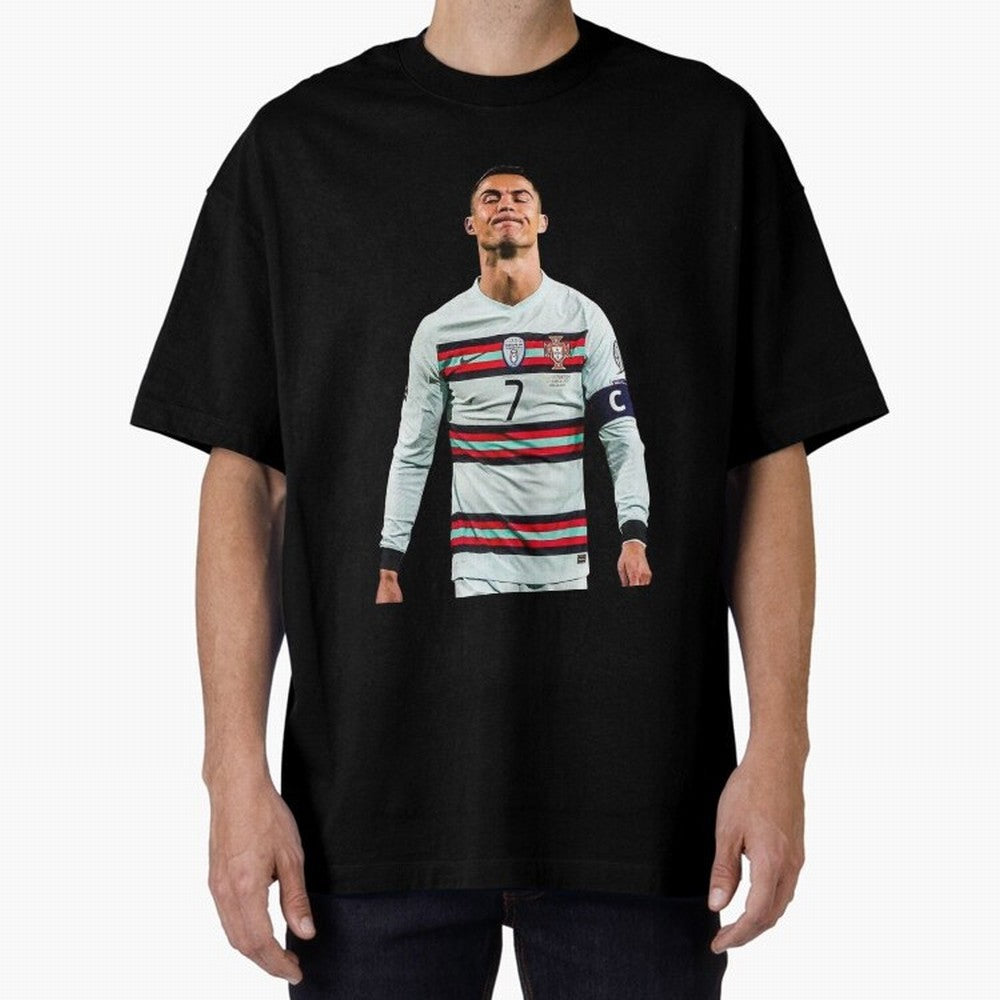 Cristiano Ronaldo Design Oversized T-Shirt Celebrate Global Football Passion for FIFA World Cup 2026 USA Canada Mexico, Connected to Messi, England, France and Netherlands, Fan Favorite Moments, National Team Passion, Big Match Drama and Soccer