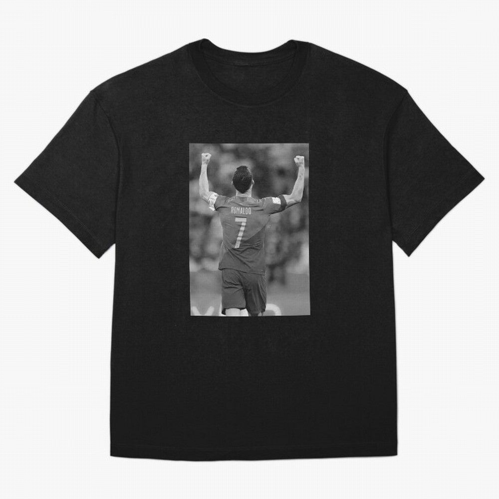 Cristiano Ronaldo Oversized T-Shirt Get Ready for Global Football Passion for FIFA World Cup 2026 USA Canada Mexico, Capturing Cristiano Ronaldo, England, France and Netherlands, Stadium Memories, Football Loyalty, International Chants and