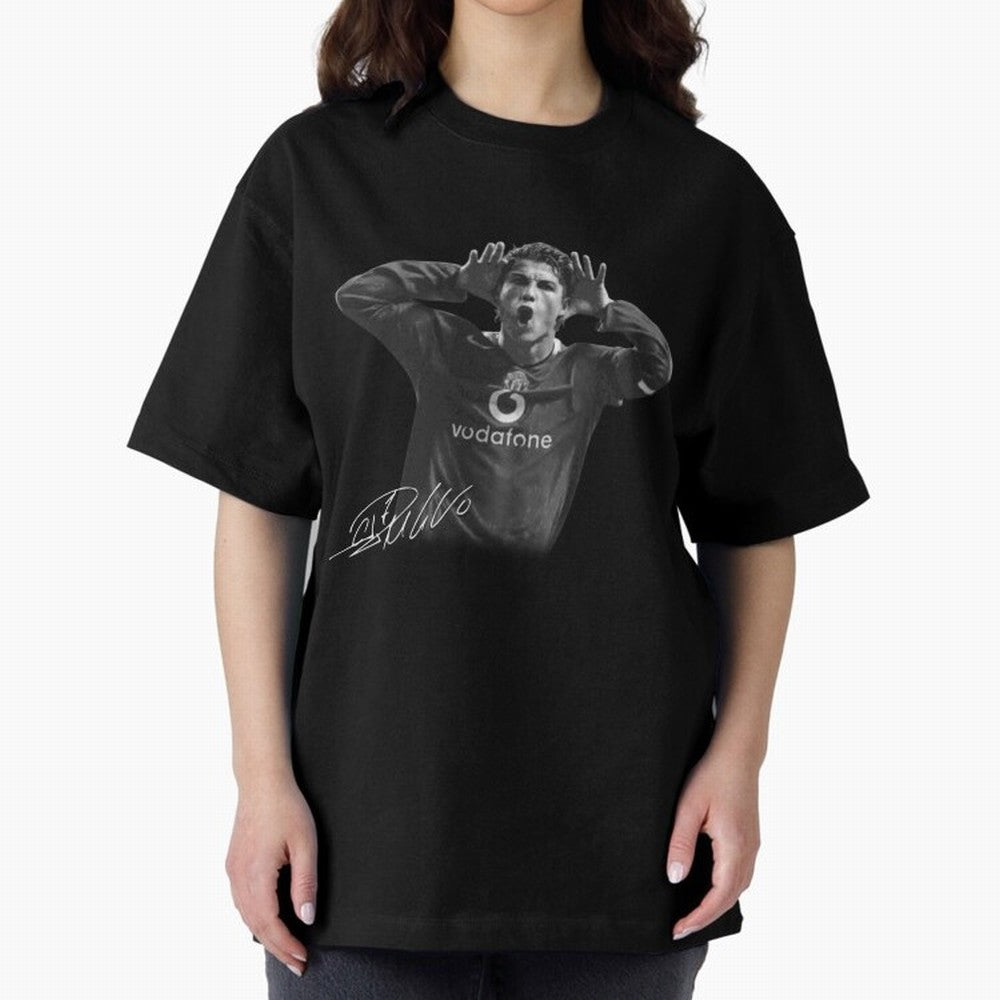 Black and White Cristiano Ronaldo T-Shirt Young Manchester Ronaldo - Celebration Oversized T-Shirt Turn Up for Global Football Passion for FIFA World Cup 2026 USA Canada Mexico, Connected to Messi, England, France and Netherlands, Tournament Hype,