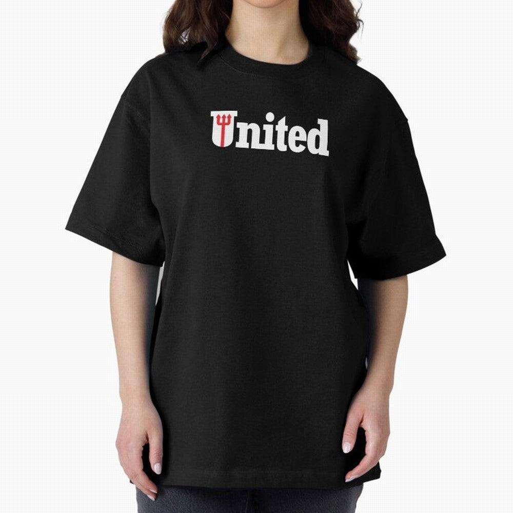 Manchester United Oversized T-Shirt Carry Global Football Passion for FIFA World Cup 2026, Celebrating CR7 and Messi, France and Portugal, Vintage Soccer Flavor, Modern Football Stars, National Flags and Final Night Emotion; Made for Die Hard