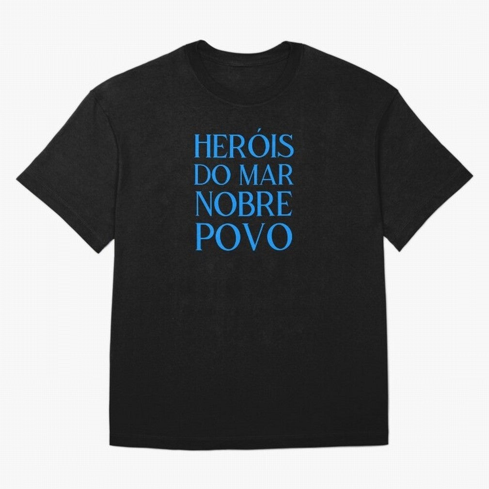 Her¨®is do Mar Nobre Povo blue 2 Oversized T-Shirt Honor the Beautiful Game during Match Day Hype around FIFA World Cup 2026 Group Stage, Messi and Cristiano Ronaldo, France and Portugal, Champion Mindset, Group Stage Buzz, Knockout Tension and