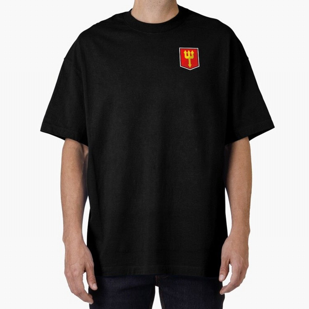 Simple Badge Design Manchester United - The Red Devils Trident Oversized T-Shirt Refresh Global Football Passion for FIFA World Cup 2026 USA Canada Mexico, Made for Messi, CR7 and Mbappe, Brazil, Champion Mindset, Group Stage Buzz, Knockout Tension