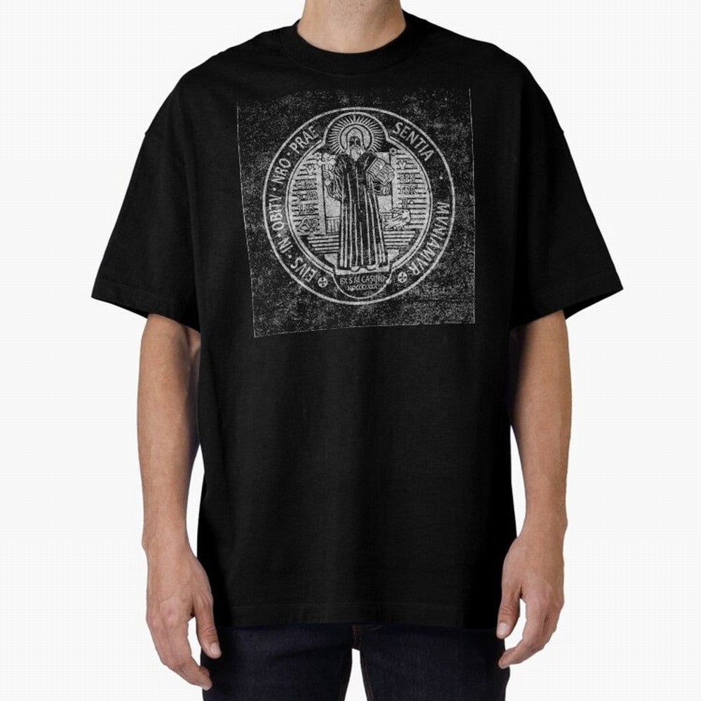 Medalla de San Benito Frontal Relieve Oversized T-Shirt Show Match Day Excitement for FIFA World Cup 2026 Group Stage for Fans of Messi and England and Germany, Bringing Global Supporter Spirit, Legendary Goals, National Colors and Tournament