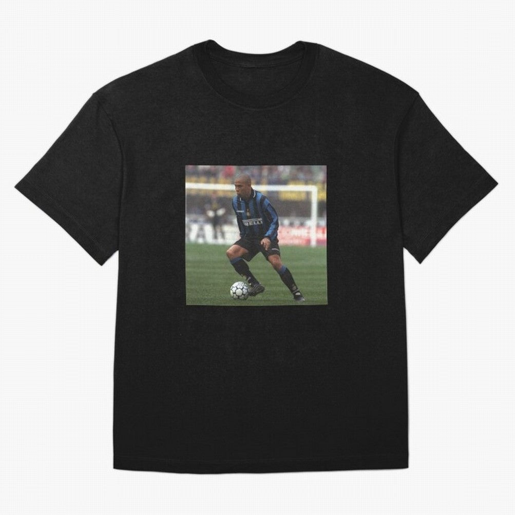 R9 Oversized T-Shirt Bring Retro Soccer Energy to FIFA World Cup 2026 USA Canada Mexico Inspired by Messi and Cristiano Ronaldo, Brazil Energy, Football Passion, Legendary Performances, Festival Vibes and Supporter Community; Ideal for Football