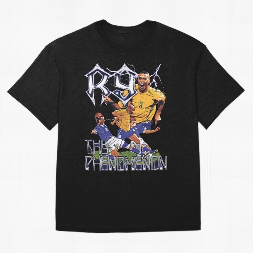 R9, The Phenomenon Oversized T-Shirt Mark Global Football Passion for FIFA World Cup 2026 Group Stage, Celebrating Messi, CR7 and Mbappe, Portugal, Spain and Germany, Game Day Rituals, Football Legends, Country Pride and the Road to the Final;