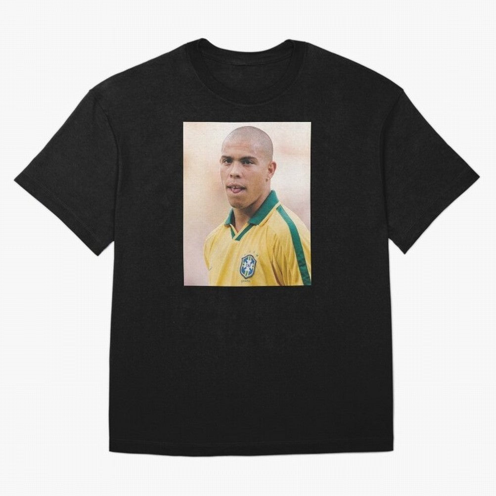 Art Ronaldo Luis Nazario de Lima Oversized T-Shirt Show Your Tournament Heart for FIFA World Cup 2026 Group Stage for Fans of CR7 and Messi and Portugal, Spain and Germany, Bringing Goal Celebration Energy, Supporter Heritage, Football Icons and