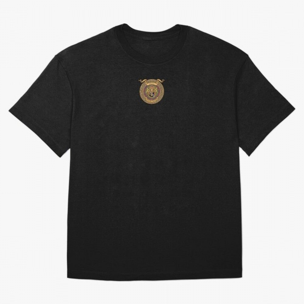 The Crown of the Eternal Realm Oversized T-Shirt Bring Retro Soccer Energy to Global Football Passion for FIFA World Cup 2026, with Neymar, Haaland and Cristiano Ronaldo, Spain and Netherlands, Retro Football Energy, Iconic Rivalries, Trophy Chase