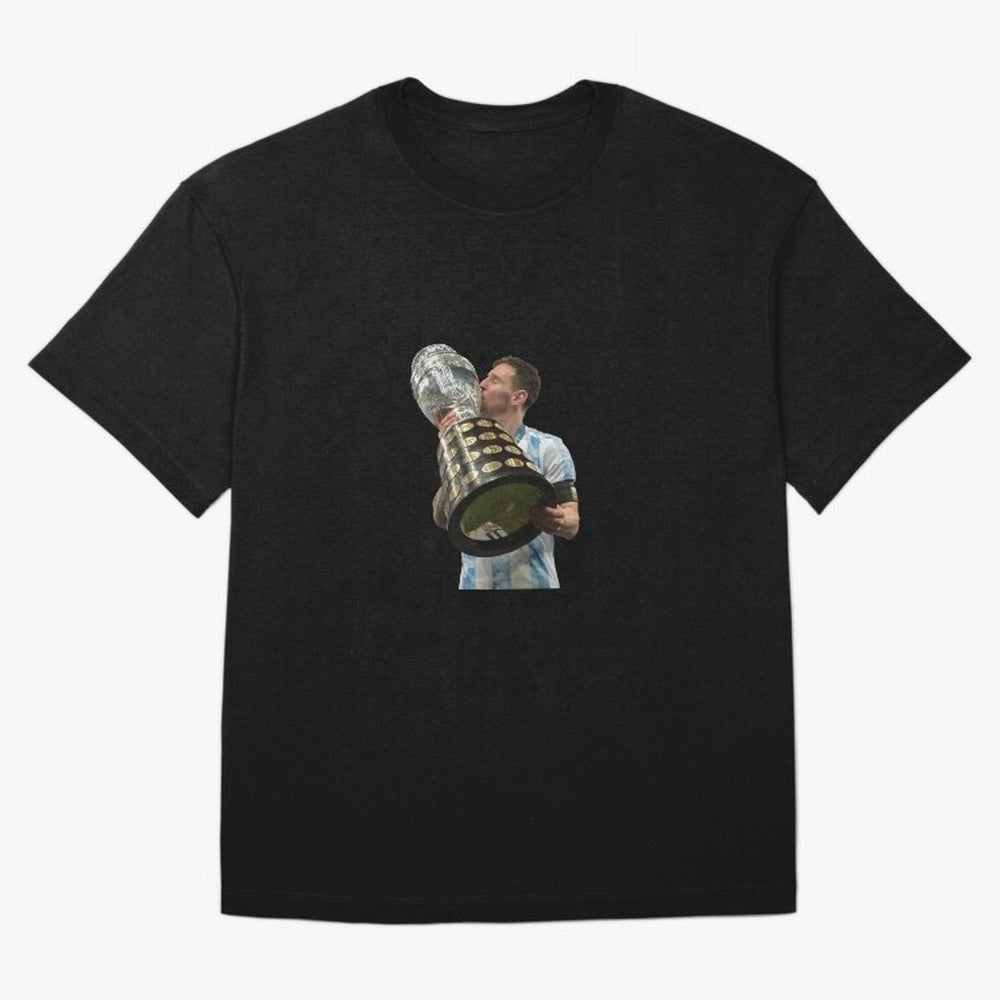 Messi Cup Oversized T-Shirt Relive FIFA World Cup 2026 Group Stage Spirit, with France, Haaland, Match Day Excitement, Supporter Culture, Golden Goals and Global Football Passion; Ideal for Football Dads, Football Moms, Friends, Collectors and Fans